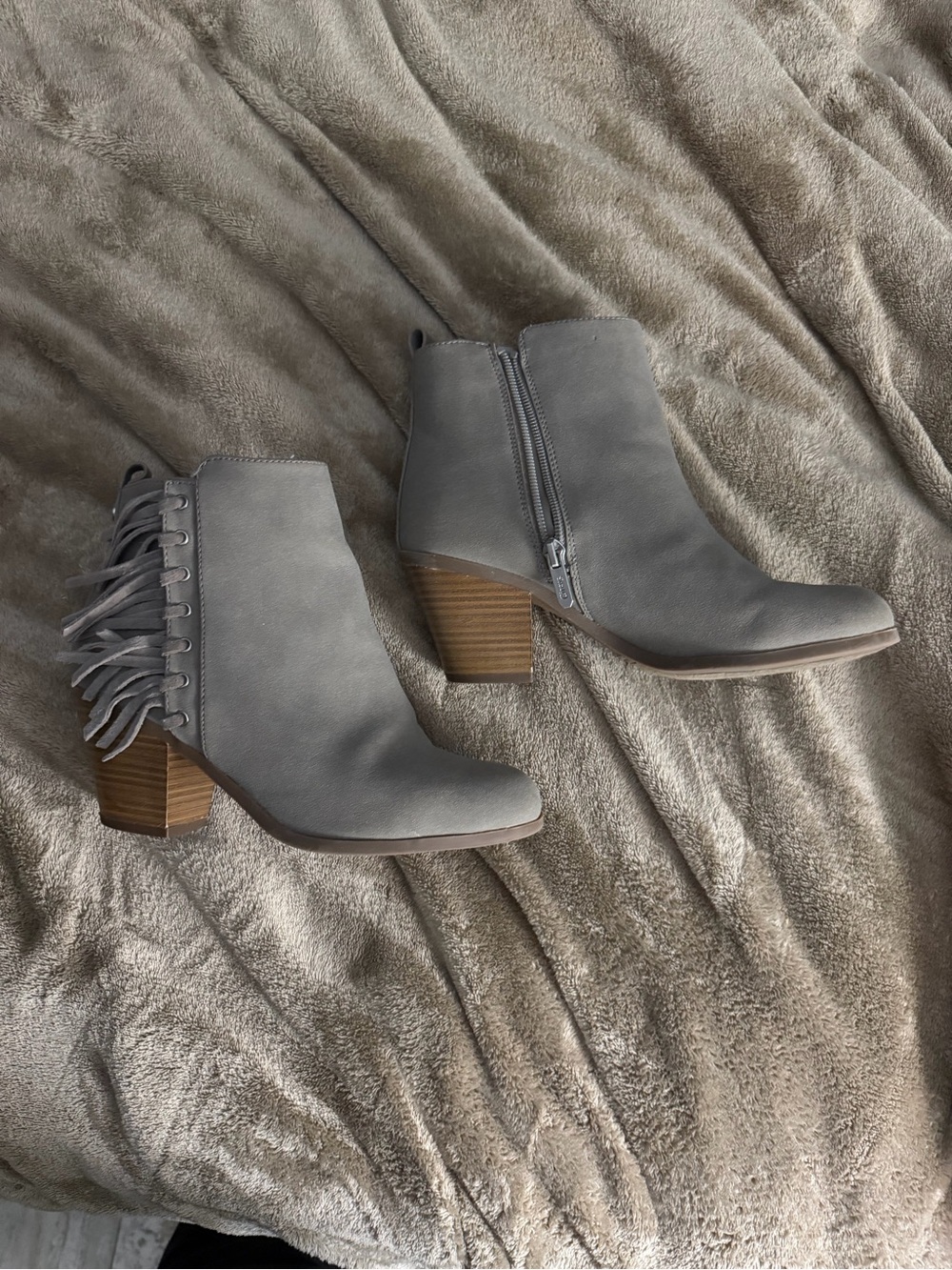 Circus by Sam Edelman Gray Suede Fringe Block Heel Booties